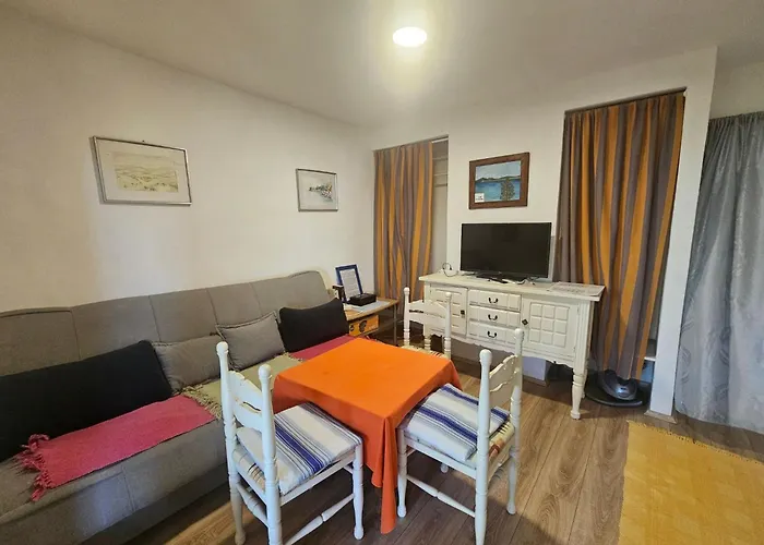 Appartement Ferienwohnung- 70m Vom Entfernt By Interhome Novi Vinodolski